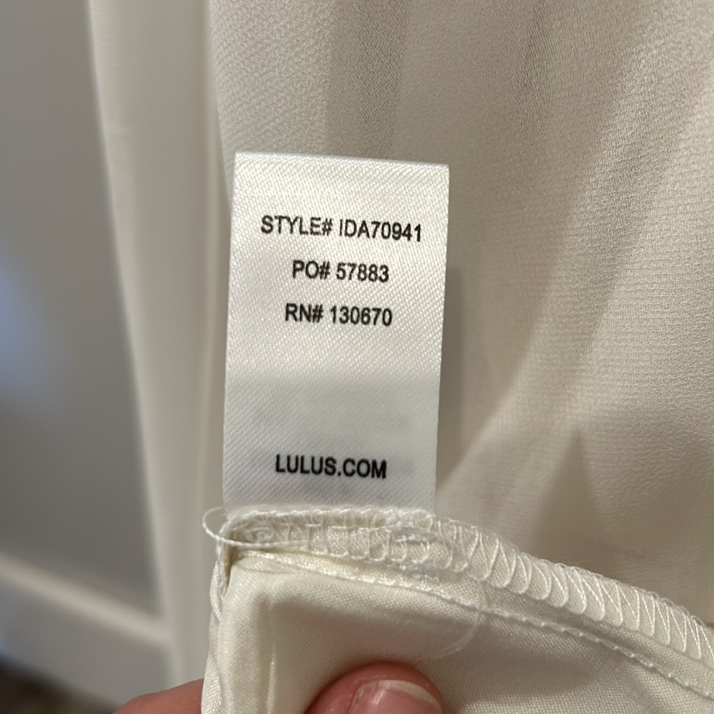 NWT Lulus soft white gown xl - Picture 8 of 15